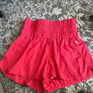 Free people high waisted shorts / pink orange / xs
